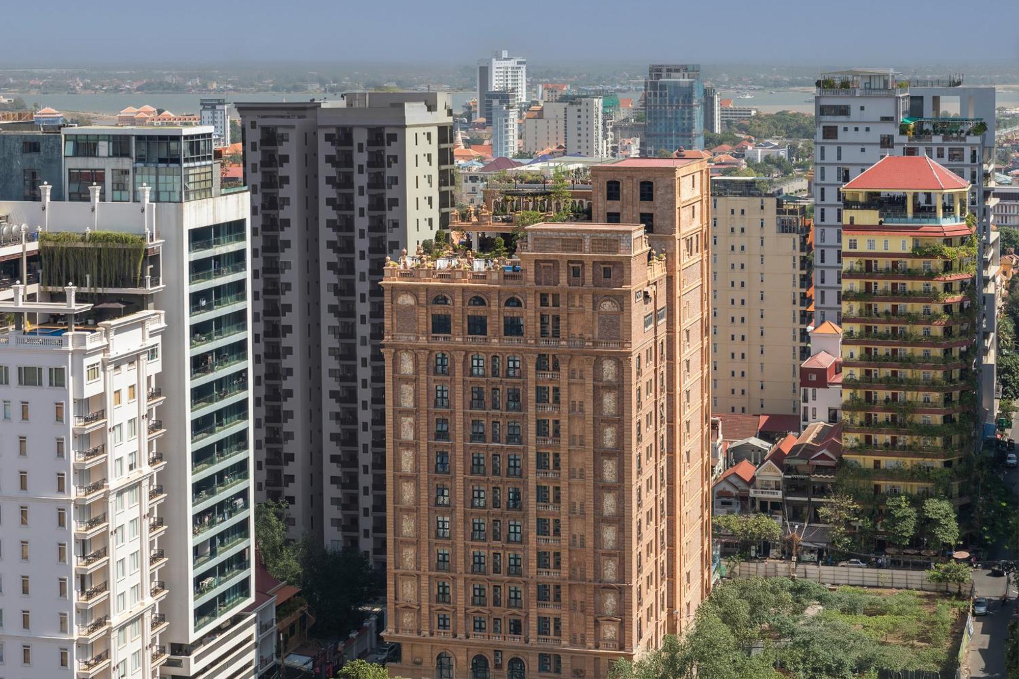 Anik Palace Hotel Phnom Penh Exterior foto
